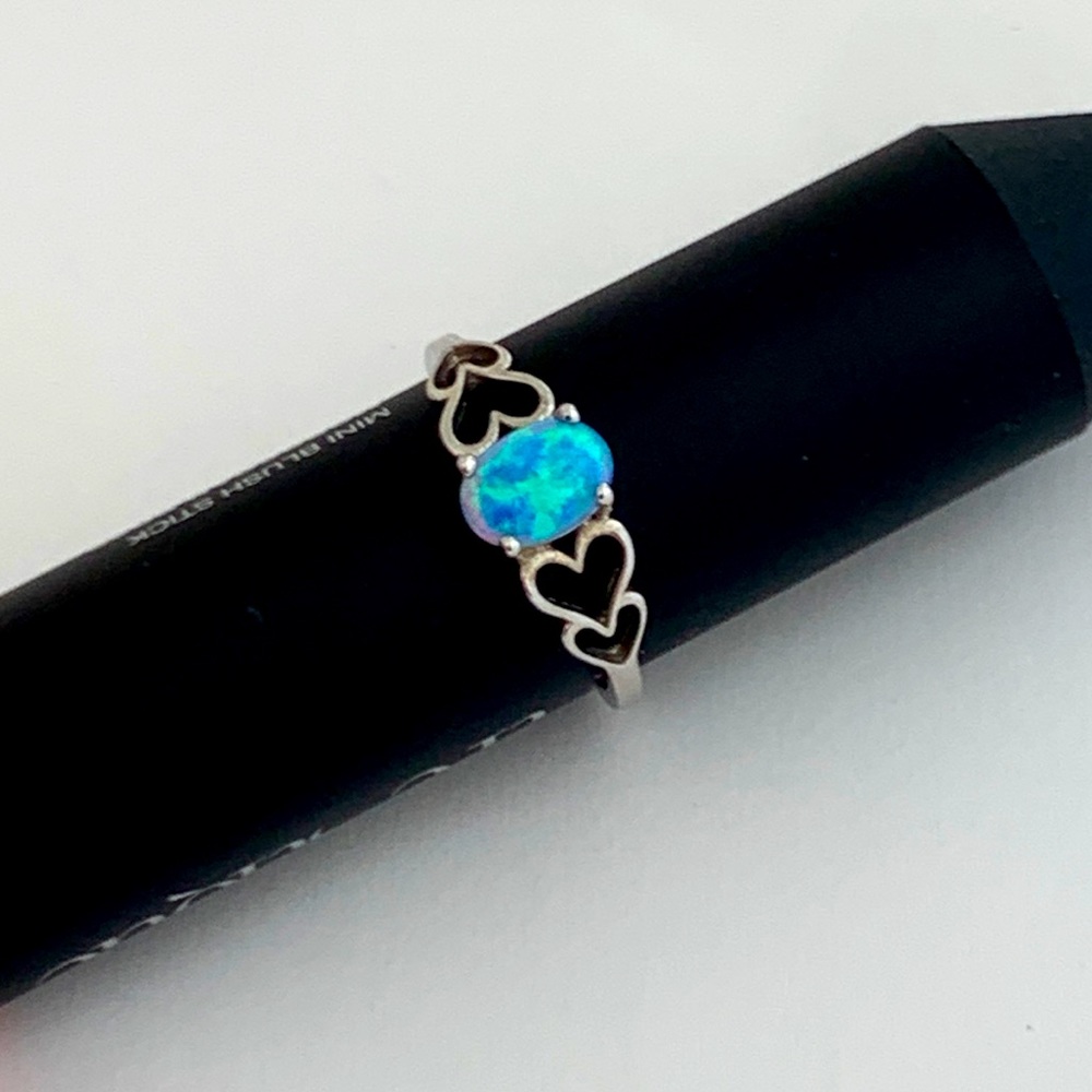 🆕925 Sterling Silver Ring With Synthetic Blue Opal